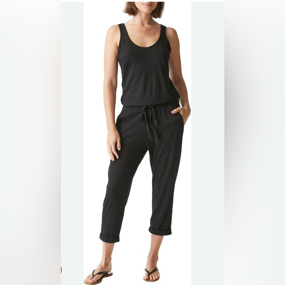 Michael Stars Pants - Michael Stars Black Relaxed Fit Jumpsuit🖤